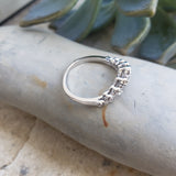14k white gold 14 diamond estate curved band