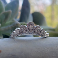 14k white gold 14 diamond estate curved band