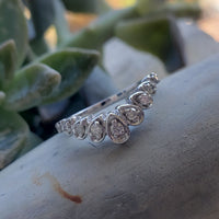 14k white gold 14 diamond estate curved band