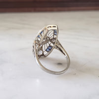 18k gold  Diamond & Sapphire estate Art Deco c.1920's filigree glove shield Ring