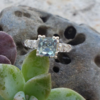 Platinum Aquamarine & Diamond estate Ring