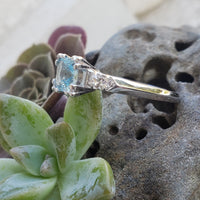 Platinum Aquamarine & Diamond estate Ring