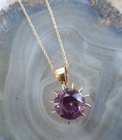10k gold vintage created alexandrite pendant necklace