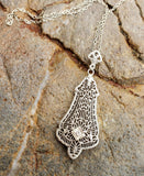 10k white gold Deco c.1920's diamond filigree necklace pendant