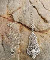 10k white gold Deco c.1920's diamond filigree necklace pendant