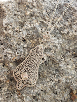 10k white gold Deco c.1920's diamond filigree necklace pendant