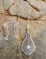 14k white gold Deco c.1920's diamond filigree necklace pendant