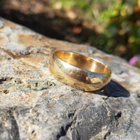 14k gold 6.5mm estate wedding band  - size 9