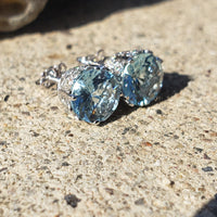 18k white gold Aquamarine & Diamond crown stud earrings - screw back