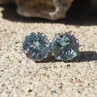 18k white gold Aquamarine & Diamond crown stud earrings - screw back