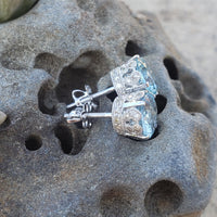 18k white gold Aquamarine & Diamond crown stud earrings - screw back