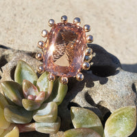 18k gold HUGE estate Morganite coctail ring - 16.87ct