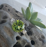 14k gold vintage Peridot & Diamond Ring