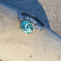 18k white gold Art Deco c.1920's natural blue zircon estate filigree ring