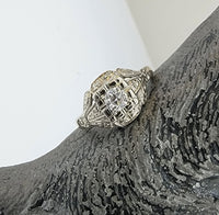 14k gold two tone diamond estate Deco c.1930's ring -apx .29ct