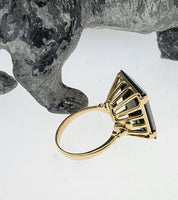 18k gold large garnet ring - 16.95ct