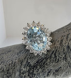 14k white gold oval aquamarine & diamond estate ring