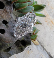 18k white gold filigree c.1920's diamond glove shield navette ring