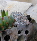 18k white gold filigree c.1920's diamond glove shield navette ring