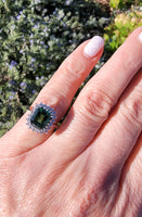 18k white gold Green Tourmaline & Diamond estate ring