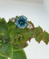 10k gold two tone blue Zircon & Diamond estate ring