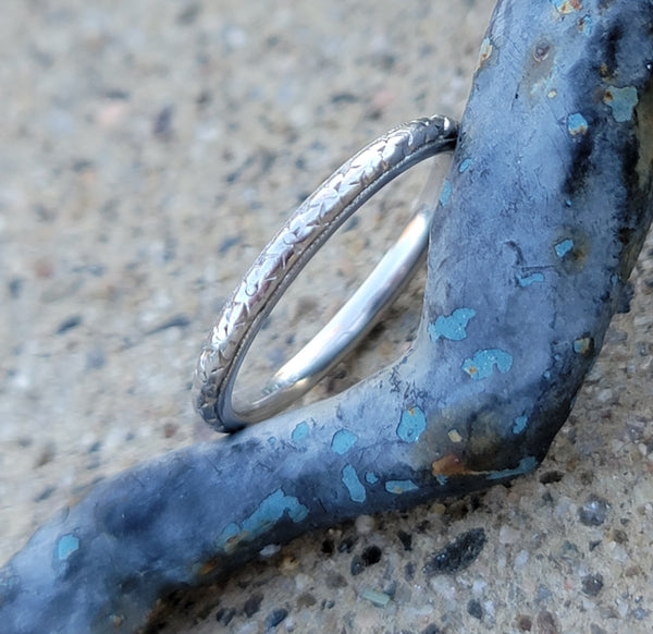 Platinum  2mm vintage engraved wedding band