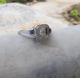 18k white gold vintage Art Deco Diamond & Sapphire filigree Ring