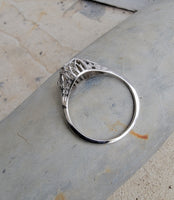 18k white gold vintage Art Deco Diamond & Sapphire filigree Ring
