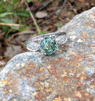 platinum green sapphire & diamond estate ring