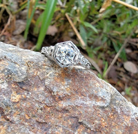 18k gold white gold c.1920's filigree diamond ring