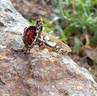 10k gold Victorian pearl & garnet ring
