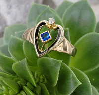 10k gold created sapphire & enamel HEART estate vintage ring band