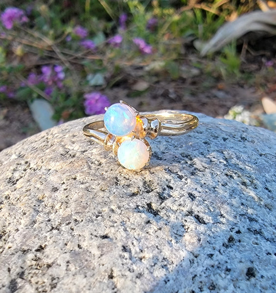 10k gold Victorian double opal bypass estate ring