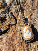 10k yellow gold floral flower estate cameo pendant necklace