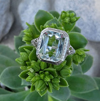 14k white gold c.1920's filigree Aquamarine ring