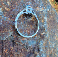 18k white gold Art Deco Aquamarine & Diamond estate Ring