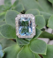Platinum Art Deco Aquamarine & Diamond estate Ring