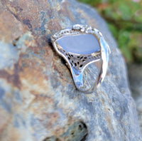 14k white gold c.1920's filigree chalcedony bow ring