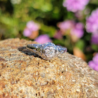 18k white gold c.1920's heart filigree diamond ring