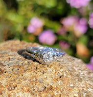 18k white gold c.1920's heart filigree diamond ring