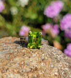 10k gold vintage Peridot Ring