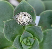 18k white gold c.1920's Deco Filigree European cut diamond antique Ring