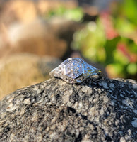 14k white gold c.1920's filigree diamond engagement ring