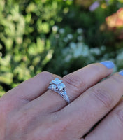 18k white gold c.1920's filigree diamond engagement ring