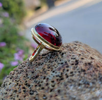 14k gold cabochon garnet estate ring