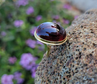14k gold cabochon garnet estate ring