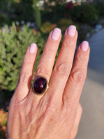 14k gold cabochon garnet estate ring