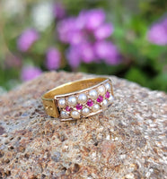 15ct gold Victorian pearl & ruby ring band with hallmarks