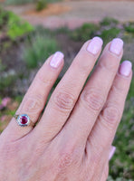 14k gold two tone vintage Deco Ruby filigree ring