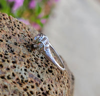 18k white gold c.1920's filigree diamond engagement ring
